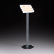 Cadre d'information magnétique à LED - autoportant en aluminium avec pied en acier - VKF Renzel - A3 vertical - modèle 10.0406.1_1
