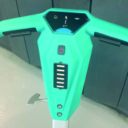 Autolaveuse accompagnée compacte et maniable avec poignée ergonomique - T15BT-Li, capteur d’aspiration rotatif et mode ECO_1