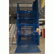 Monte charges avec une hauteur de course maximale de 12000 mm