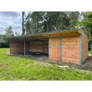 Box et abri en poteaux métal - BOX021 - LCI Cheval - robustesse et confort pour chevaux_1