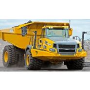 Tombereau 4x4 Bell B60E avec puissance brute de 430 kW