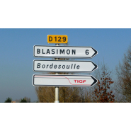 Panneau directionnel - Signalétique de haute qualité personnalisée pour villes, lieux publics et événements_1