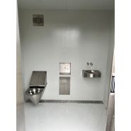 Cabine PMR avec une cabine douche disponible en version manuelle, semi-automatique ou automatique - réf. 2052_1