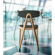 Chaise de restaurant Compasso en frêne - design raffiné avec dossier incurvé et multiples finitions_1