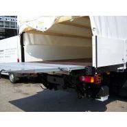 SZH 100 - Hayon élévateur rétractable - Hiab Zepro - 1000 kg - Plateforme repliable et montage sous camion_1