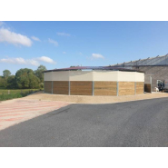 Marcheur CTL circulaire, semi couvert pour chevaux - Modèle en bois 4 à 8 places - Diamètre 12 à 20 m_1