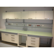 Paillasse de laboratoire avec cellule d'énergie fermée_1