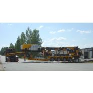 Grue auxiliaire Effer avec excellent rapport poids/puissance