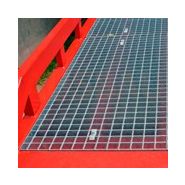 AUSBAU-DG (Type Warehouse-Land) - Rampe fixe d'accès à quai solide en acier - AV-EXIM_1