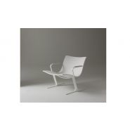 Fauteuil Narni - design en cuir pleine fleur verni avec structure en acier verni ou chromé_1