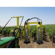 Prétailleuse Collard - Vignes larges 1 ou 2 rangs - Châssis LP ou AVR repliable - Modes d'ouverture au piquet_2