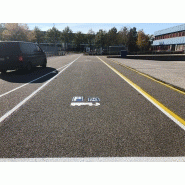 Marquage au sol thermoplastique - peinture routière durable, séchage rapide et anti-dérapante_1