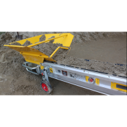 Convoyeur de chantier ultra léger et robuste avec bande transporteuse en caoutchouc