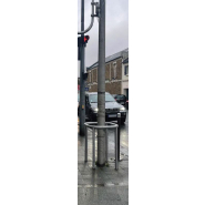 Corset de protection à sceller - Arceau urbain - Tube acier Ø 60mm - Dimensions: 775mm x 650mm x 650mm_1