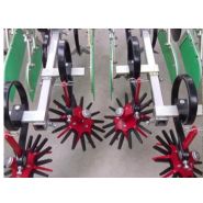 Bineuse agricole mécanique - Erme (Masso) - Inter rang par inter rang, éléments sur parallélogrammes indépendants_1