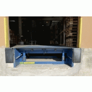 Butoir de quai - BUTDOCK 100 - Référence 93.950.889 - acier zingué avec plaque de choc 10mm et tampons résistants_1