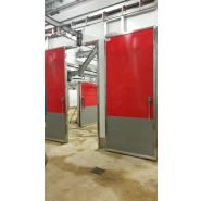 Porte de chambre froide en tôle laquée et polyester