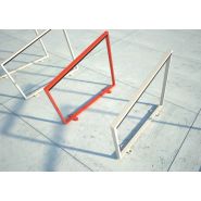 Ste111 arceau urbain Edgetyre - mmcité 1 a.S. - en acier galvanisé - hauteur 885 mm - bande de protection en caoutchouc_1