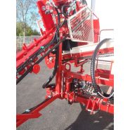 Récolteuse de carottes semi-industrielle S2P - Simon - compacte avec triage et mise en pallox_1