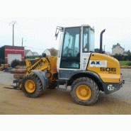 Chargeuse articulée 5 tonnes - 4 roues motrices - Moteur diesel - Capacité godet 800 litres_1