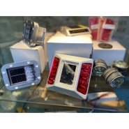 Plot routier en fonte aluminium solaire à coller - Double face LED rouge clignotante - Plot Solar 04 2x2_1