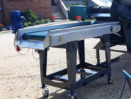 Bande transporteuse NC IS 2.00m X 0.80m - Occasion - Tapis lisse avec côtés galvanisés, année 2021_1