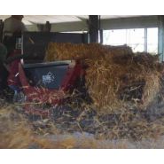 Dérouleuse pailleuse équipée de disques pour une largeur de 7 à 9 mètres