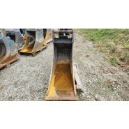 Godet de tranchée tiltrotateur Egli EVL-TR 200-600 - OilQuick OQ 70 - Année 2023 - RAL 9005_1