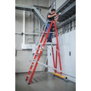 Plate-forme de travail repliable en fibre de verre et aluminium - 650 x 600 mm - Garde-corps et marches striées_1