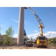 Grue EFFER 955 équipée pour travaux en hauteur avec crochet ou jib