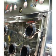 G(iso) - Isolateur pharmaceutique Jacomex - Produits OEB4 et OEB5 - Haute sécurité sous gaz neutre_1