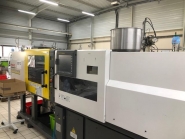 Presse à injecter plastique Fanuc S-2000i 50B avec diamètre de vis de 28 mm