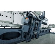 SP 64 - Machines à coffrage glissant Wirtgen - 155 kW / 211 ch - Modulaire et adaptable pour routes et aéroports_1