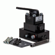 VM33L, Distributeurs Montés sur Pompe, Manuelle, 3-voies, 3-positions, Centre Tandem, avec blocage_1