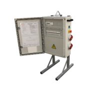 Mcpatcx502 - Armoire électrique de chantier - H2MC - Plastrons intérieurs amovibles IP21 - Polyester IK10/IP66 - 63A_1