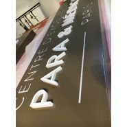 Caisson lumineux LED - Aztarna - toile tendue sans rupture d’image pour enseigne_1