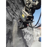 Fraise à disque pour pelles 2.5-7 t - Travail silencieux et peu de vibrations_1