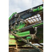 Arracheuse à 2 rangs traînée Spirit 9200 Varioweb pour arrachage continu