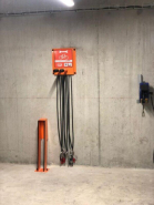 Station de réparation mural pour cycles en acier galvanisé - Outils inclus - Usage intérieur et extérieur - HOKO_1