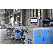 Machine d'extrusion à deux vis de type conique - everplast_1