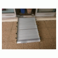 Rampe pliante légère et résistante avec capacité de charge de 650 kg