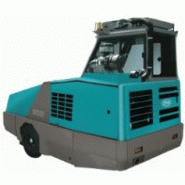 Balayeuse autoportée industrielle Tennant 800 - Grande capacité, performances élevées et confort optimisé_1