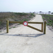 Barrière Campagnarde Ouvrante en Bois_1