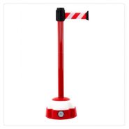 Gamme STRAP - Poteau de signalisation à sangle étirable - Direct Signalétique - Aluminium sur socle lestable, tube surmonté d'une tête à sangle_1