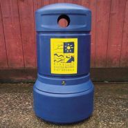 Poubelle publique Napolitain Glasdon - 100 litres - Système de verrouillage sans clé_1