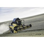 Moissonneuse batteuse New Holland CX5.90 Hillside - 3,5 m - Trémie 7 300 L - Puissance 300 ch - Largeur de coupe jusqu'à 6,10 m_1