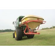 Distributeur d'engrais Vicon avec nappe d'épandage courte