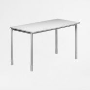 One - Bureau droit - Kinnarps - Série[E]One avec nombreuses options et configurations_1