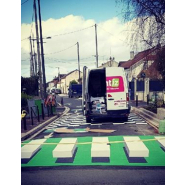 Marquage routier en peinture - Idéal pour parkings et zones industrielles - ADS Équipements_1