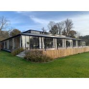 Construction modulaire orangerie / monobloc modulable / événementiel / structure en aluminium / porte / fenêtre_1